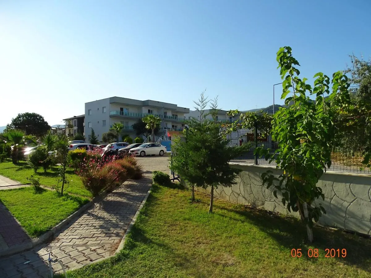 Esin Sitesi Kusadasi Apartment Davutlar