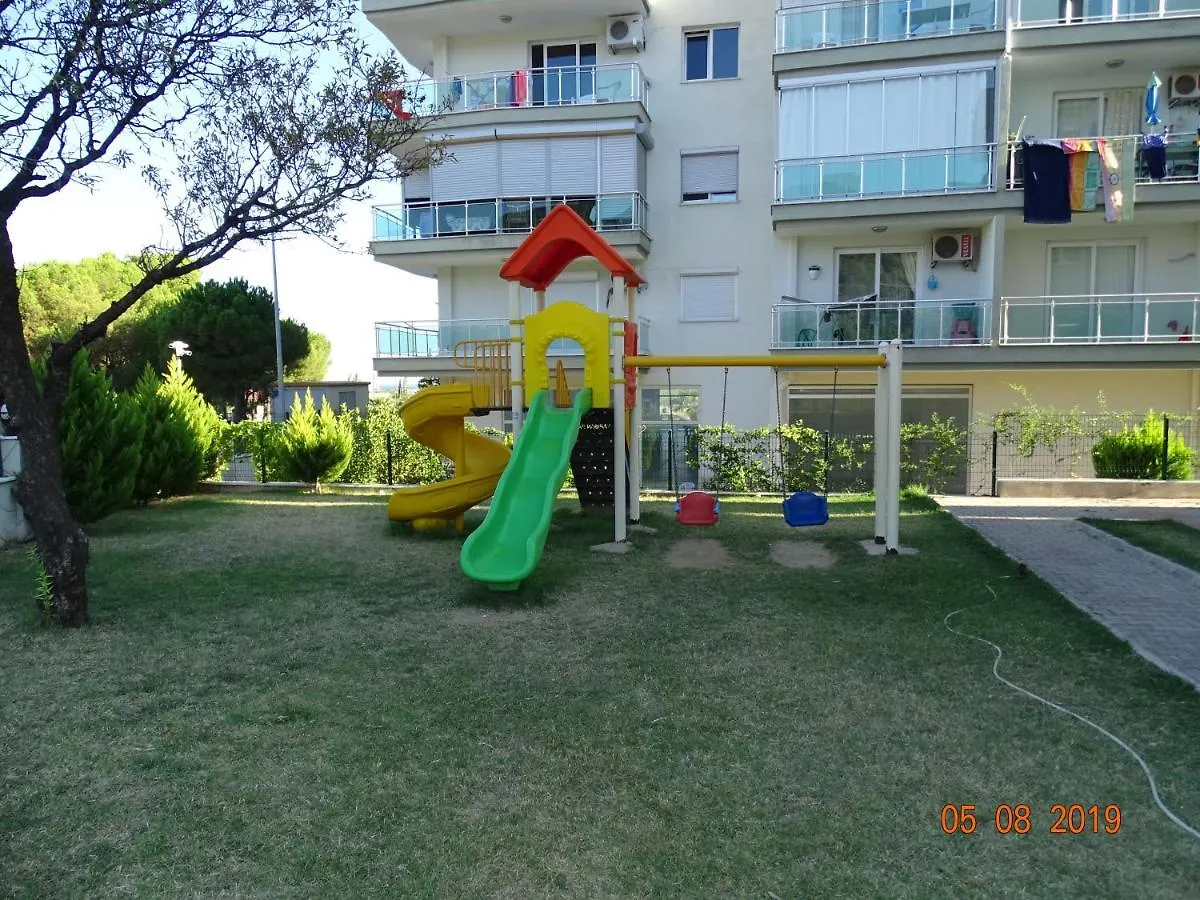 Esin Sitesi Kusadasi Apartment Davutlar 0*,