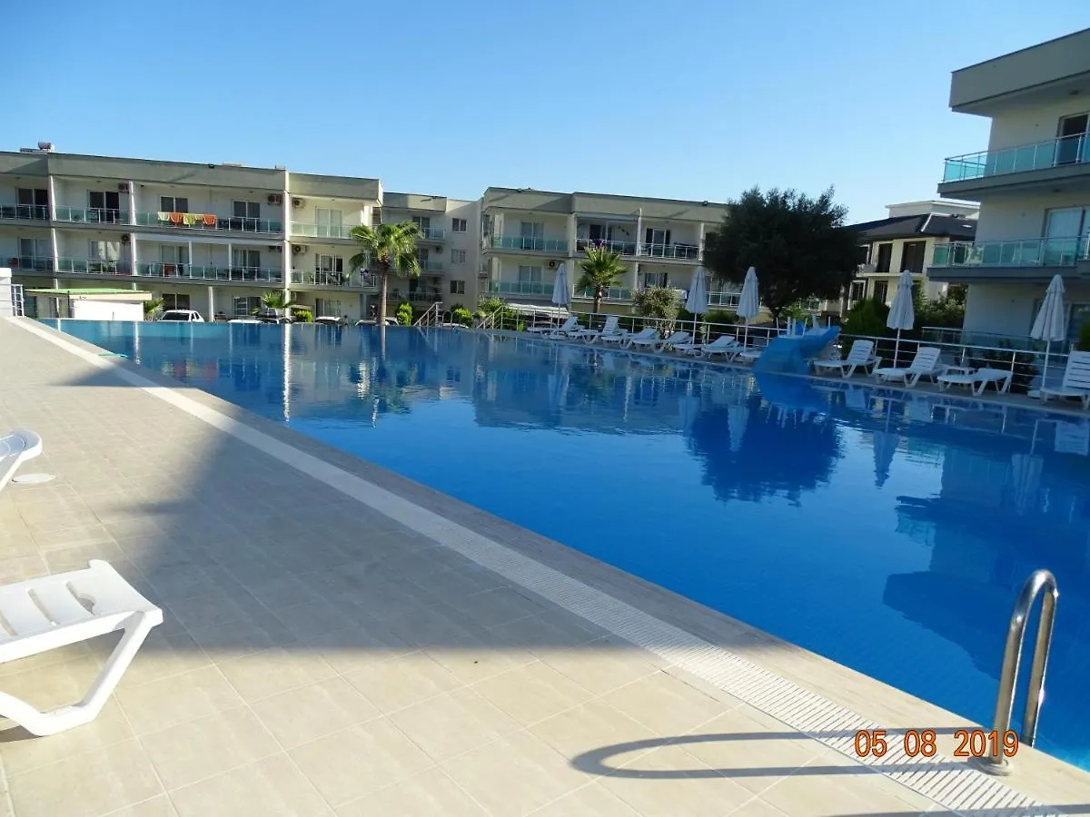 Esin Sitesi Kusadasi Apartment Davutlar
