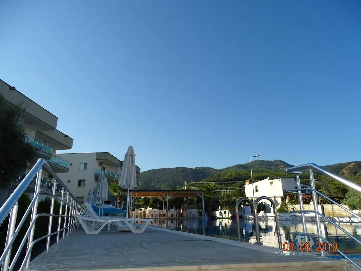 Esin Sitesi Kusadasi Apartment Davutlar